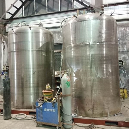 山東儲罐廠家，硫酸罐，鹽酸儲罐